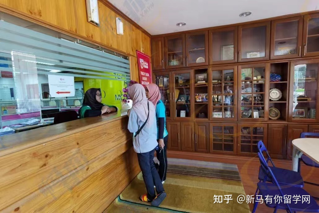 博特拉大學(xué)(圖2) 博特拉大學(xué)(圖2)